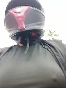 AlannaEvons online show from 12, 11, 2025