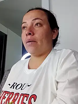  honey12 online show from 18, 9, 2025