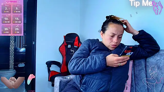  honey12 online show from 23, 9, 2025