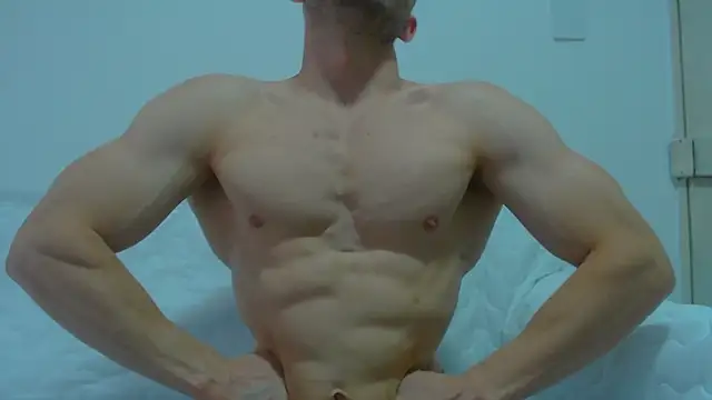 Snapshot of Rocky_Muscle chatting on 4, 5, 2026 Rocky Muscle online show from 4, 5, 2026