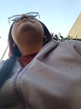 Lucyheart  online show from 25, 2, 2026