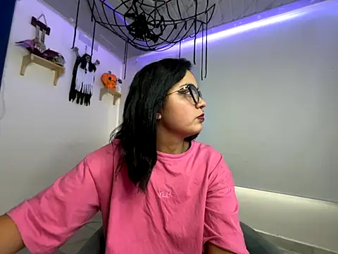 amanne misa online show from 6, 11, 2025