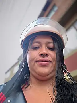 -Mia1 online show from 19, 3, 2026