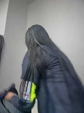 -Mia1 online show from 21, 2, 2026