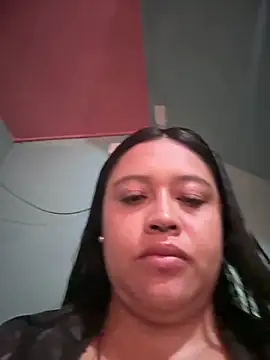-Mia1 online show from 20, 5, 2026