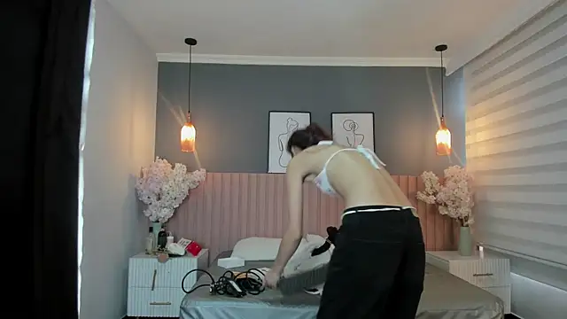 Maraia Ford online show from 8, 11, 2025