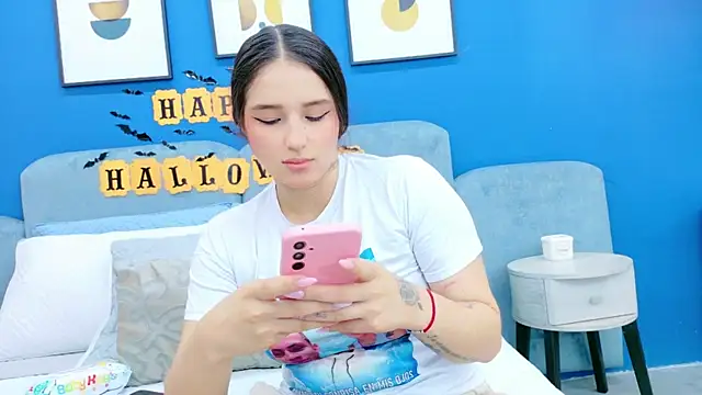 Ashley Evans22 online show from 23, 10, 2025