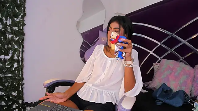 Snapshot of babilett chatting on 25, 4, 2026 babilett online show from 25, 4, 2026