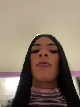 Amira Ember online show from 12, 7, 2026