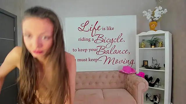 ReynaTheVixen online show from 28, 9, 2025
