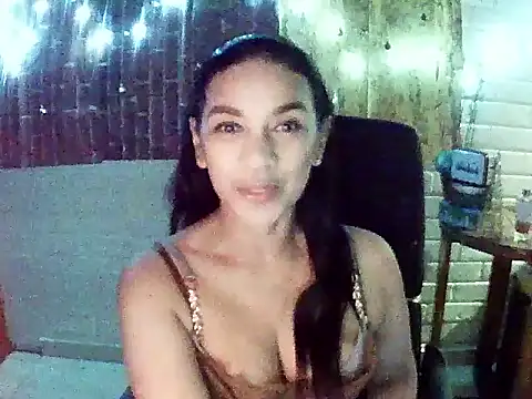 MiiaVelasquez online show from 30, 11, 2025