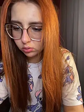 CoraVibes online show from 13, 2, 2026