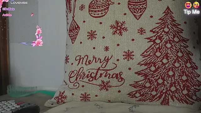 Roxybeautyy online show from 15, 10, 2025