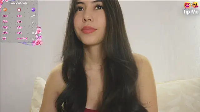 Snapshot of Roxybeautyy chatting on 23, 9, 2025 Roxybeautyy online show from 23, 9, 2025