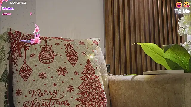 Roxybeautyy online show from 13, 11, 2025