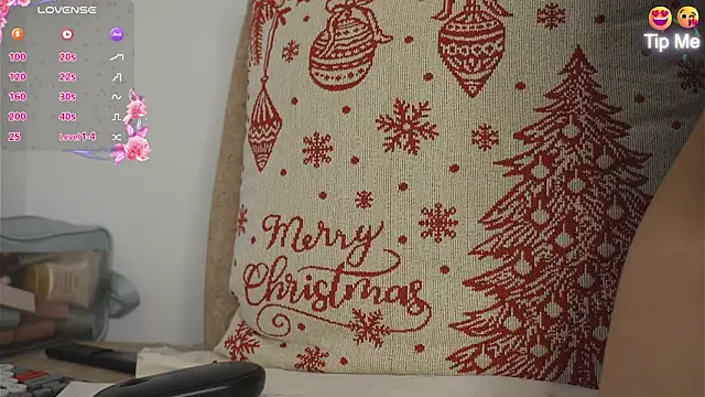 Roxybeautyy online show from 13, 2, 2026