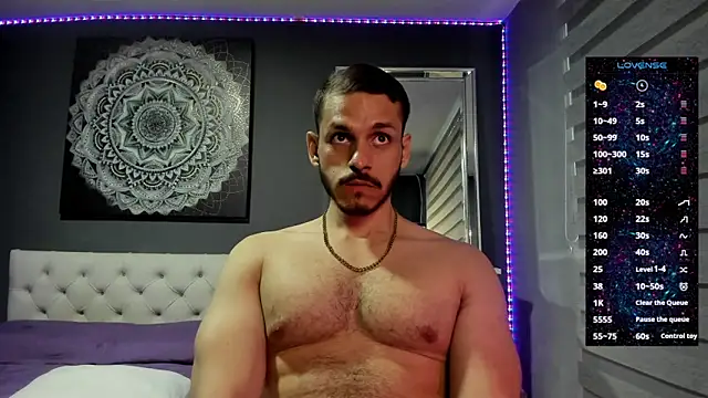 Snapshot of TianZilac chatting on 12, 10, 2025 TianZilac online show from 12, 10, 2025