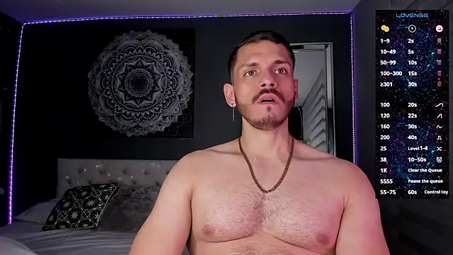 Snapshot of TianZilac chatting on 10, 11, 2025 TianZilac online show from 10, 11, 2025