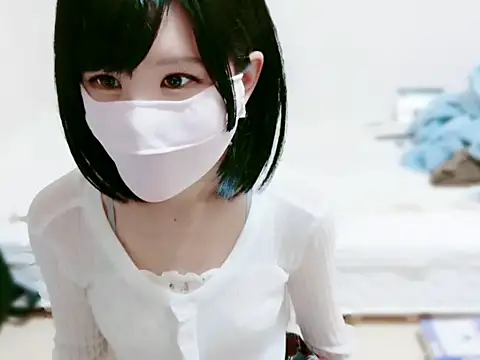 Snapshot of maika_chan chatting on 5, 10, 2025 maika chan online show from 5, 10, 2025