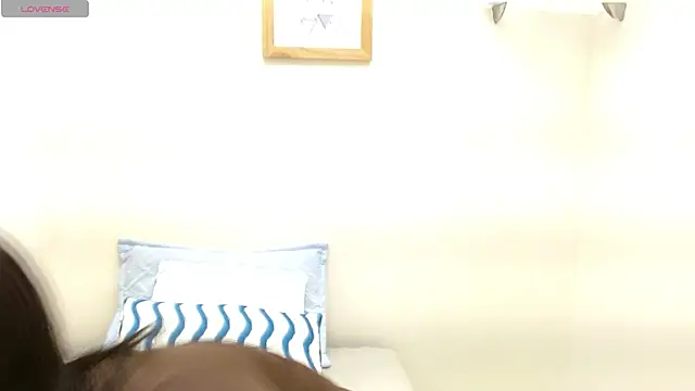 Snapshot of louis_k chatting on 2, 12, 2025 louis k online show from 2, 12, 2025