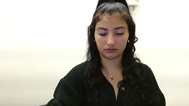 Snapshot of louis_k chatting on 17, 10, 2025 louis k online show from 17, 10, 2025