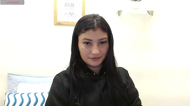 Snapshot of louis_k chatting on 30, 11, 2025 louis k online show from 30, 11, 2025