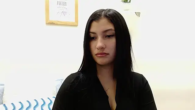 Snapshot of louis_k chatting on 12, 11, 2025 louis k online show from 12, 11, 2025