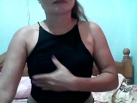 nathalie0045 online show from 9, 9, 2025