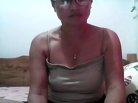 nathalie0045 online show from 21, 9, 2025