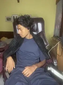 Snapshot of thecatfish chatting on 28, 11, 2025 thecatfish online show from 28, 11, 2025