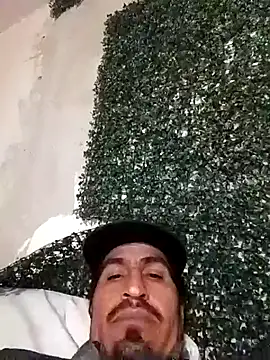 Snapshot of Arce92 chatting on 8, 3, 2026 Arce92 online show from 8, 3, 2026