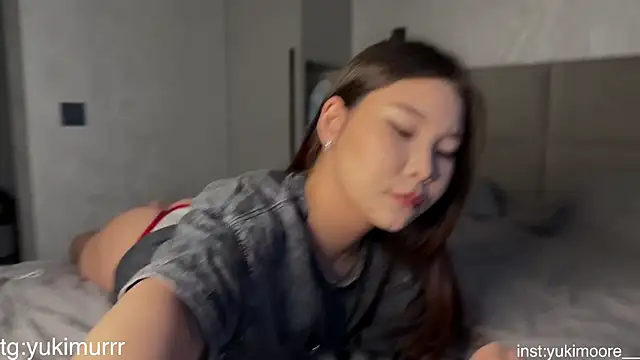 iamyuki online show from 12, 4, 2026