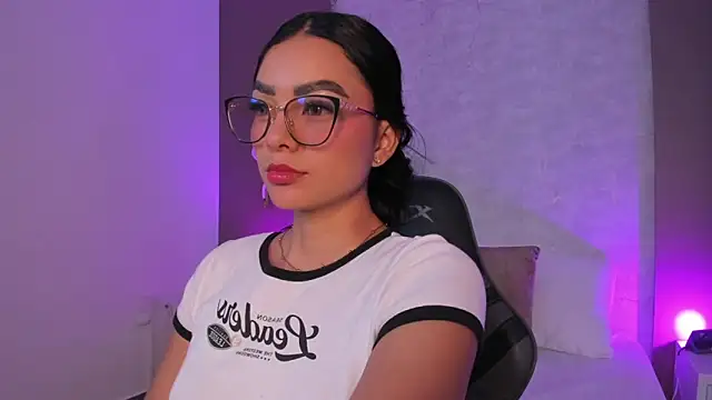 emily tolson online show from 30, 3, 2026