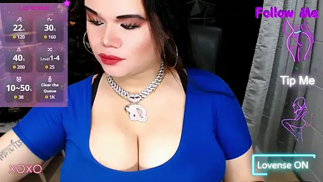 xHugeHarleySelfsuckerx online show from 7, 10, 2025