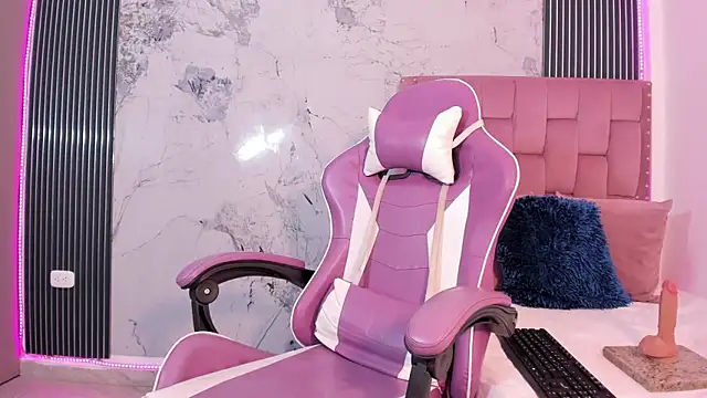 Snapshot of Mia_Duarte1 chatting on 26, 11, 2025 Mia Duarte1 online show from 26, 11, 2025