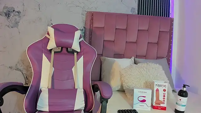 Snapshot of Mia_Duarte1 chatting on 23, 9, 2025 Mia Duarte1 online show from 23, 9, 2025