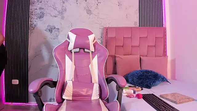 Snapshot of Mia_Duarte1 chatting on 21, 11, 2025 Mia Duarte1 online show from 21, 11, 2025