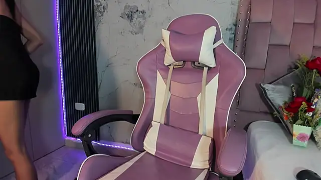 Snapshot of Mia_Duarte1 chatting on 20, 9, 2025 Mia Duarte1 online show from 20, 9, 2025