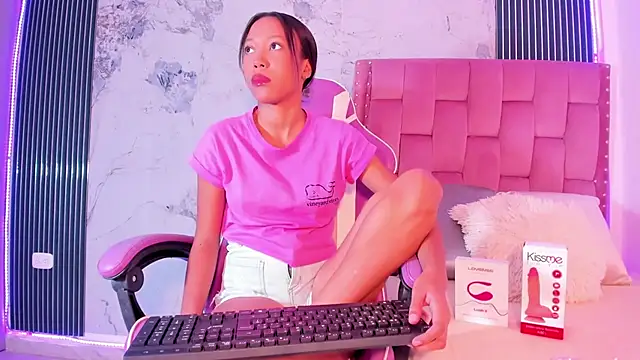 Snapshot of Mia_Duarte1 chatting on 30, 9, 2025 Mia Duarte1 online show from 30, 9, 2025