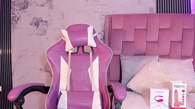 Snapshot of Mia_Duarte1 chatting on 25, 9, 2025 Mia Duarte1 online show from 25, 9, 2025