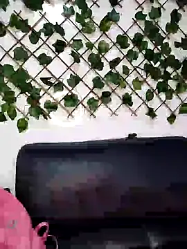 Sophi Thaylorr online show from 24, 9, 2025