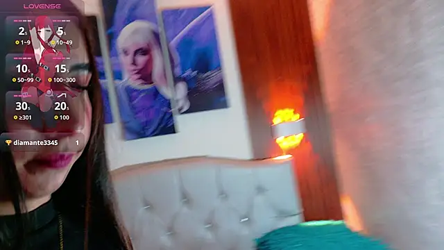 Sophi Thaylorr online show from 23, 9, 2025