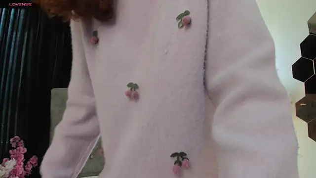 Arianaa Jones  online show from 17, 11, 2025