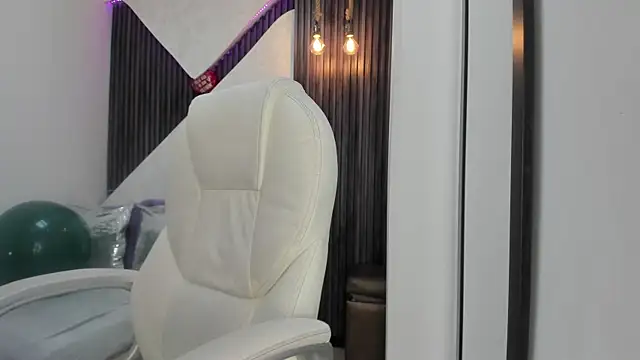 roxana santini online show from 25, 11, 2025