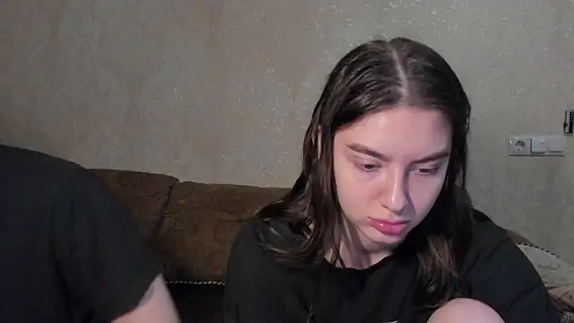 muuur fam online show from 4, 11, 2025