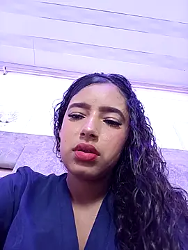 Zoe-Johnson  online show from 22, 3, 2026