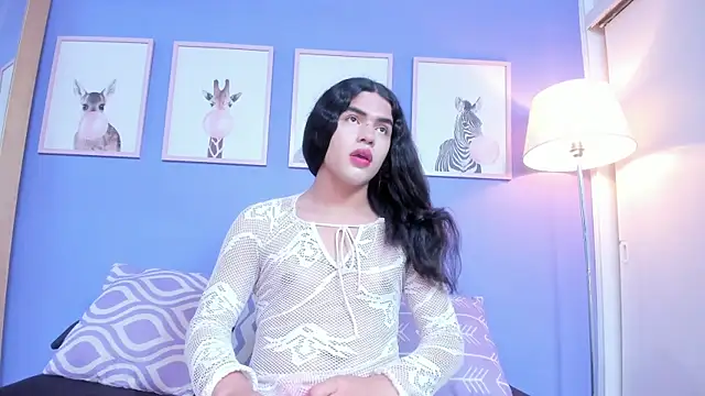 Drag Lopera online show from 27, 9, 2025