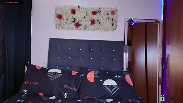 Snapshot of madisonwalkeeer chatting on 17, 10, 2025 madisonwalkeeer online show from 17, 10, 2025