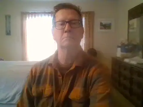 Snapshot of camminmichaellll chatting on 14, 12, 2024 camminmichaellll online show from 14, 12, 2024