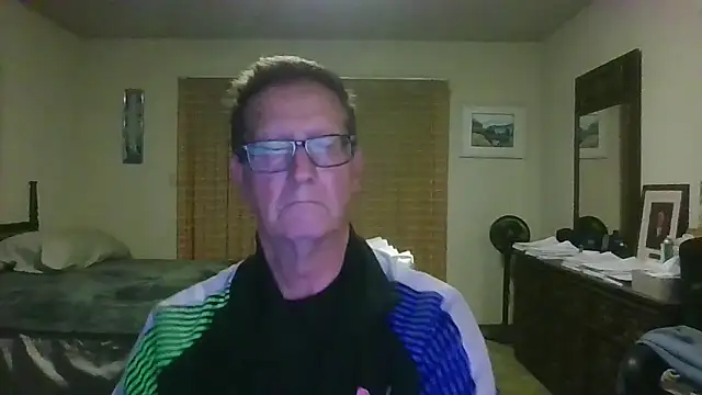 Snapshot of camminmichaellll chatting on 3, 3, 2026 camminmichaellll online show from 3, 3, 2026